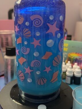 Decorative Blue Sea-Themed Snow Tumbler